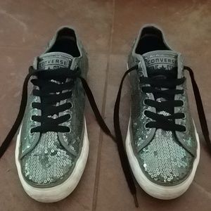 Size 6 converse Silver sequin